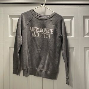 Abercrombie & Fitch sweatshirt